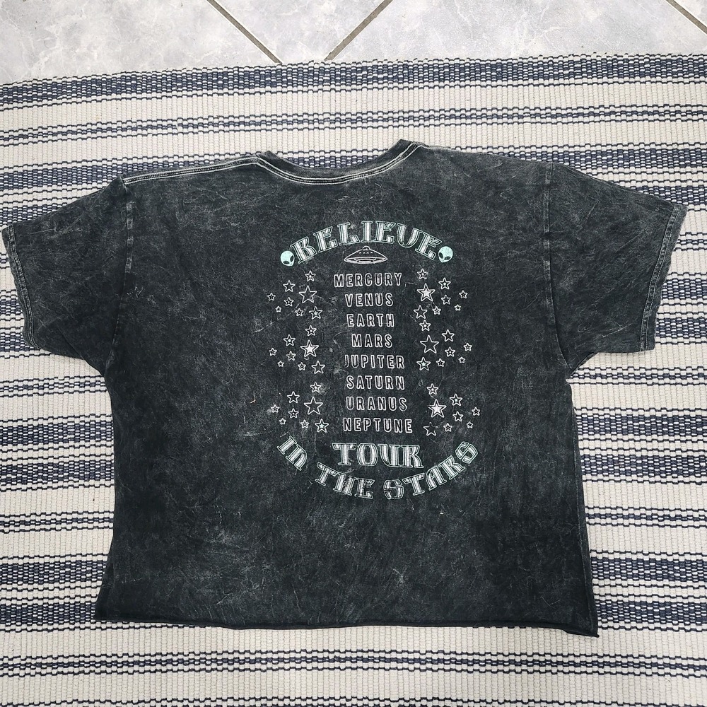 Fifth Sun Women's Cropped Shirt Black L‎ Alien Screaming Acid Wash Size XL - Picture 5 of 6